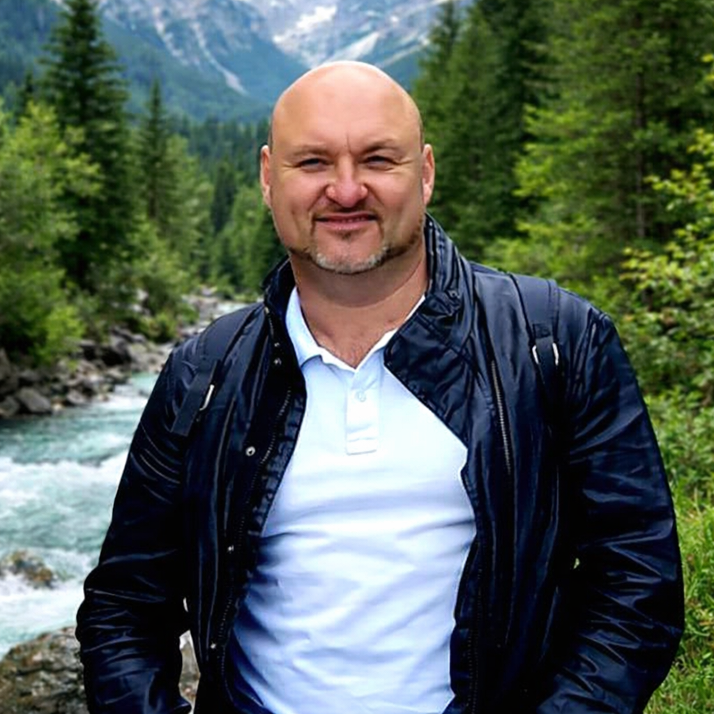 Speaker - Pawel Step